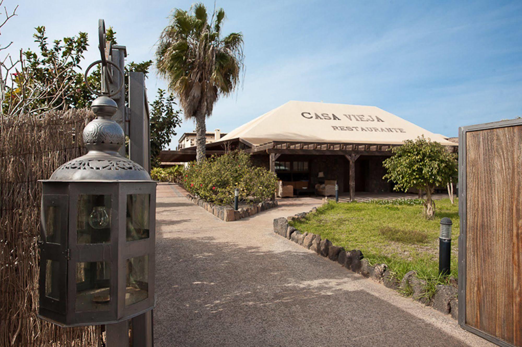 Villas Oasis Casa Vieja La Oliva Esterno foto