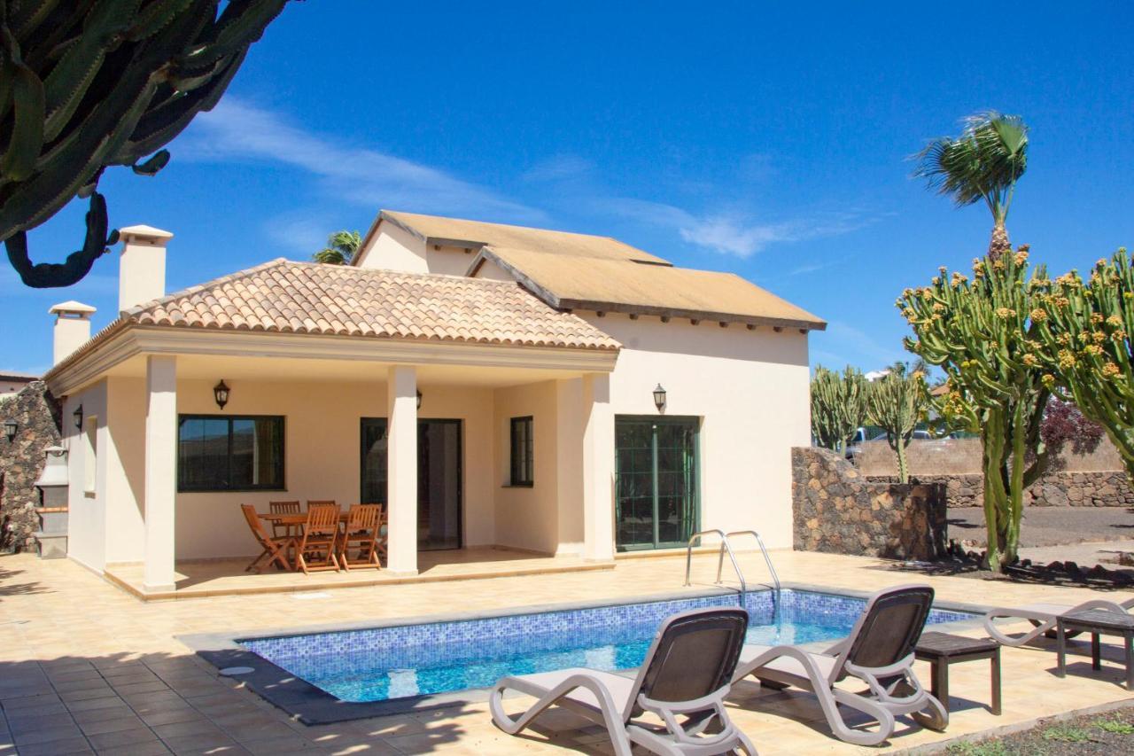 Villas Oasis Casa Vieja La Oliva Esterno foto